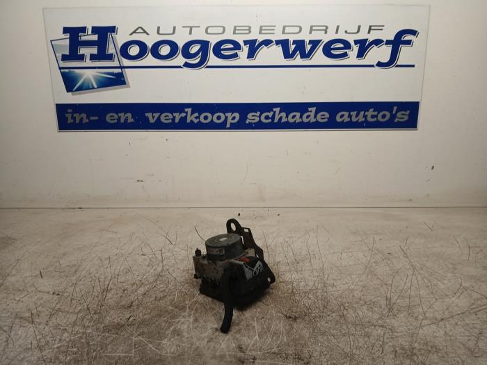 Gebruikte ABS Pomp Volkswagen Golf VII (AUA) 1.2 TSI 16V Prijs € 75,00 Margeregeling aangeboden door Autobedrijf Hoogerwerf