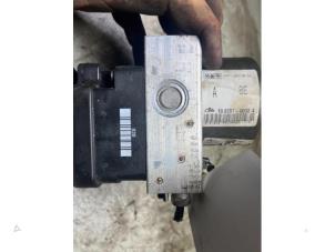 Gebruikte ABS Pomp Ford Focus 2 1.6 TDCi 16V 90 Prijs € 40,00 Margeregeling aangeboden door Autobedrijf Hoogerwerf