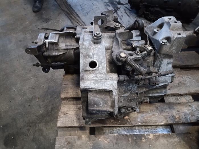 Gebruikte Versnellingsbak Audi TT Roadster (8N9) 1.8 20V Turbo Quattro Prijs € 350,00 Margeregeling aangeboden door Autobedrijf Hoogerwerf