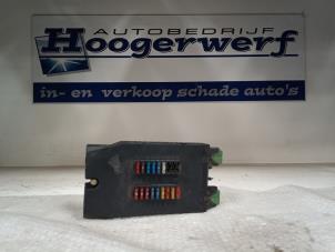 Gebruikte Zekeringkast Mercedes V (638.2) V-220 2.2 CDI 16V Prijs € 25,00 Margeregeling aangeboden door Autobedrijf Hoogerwerf