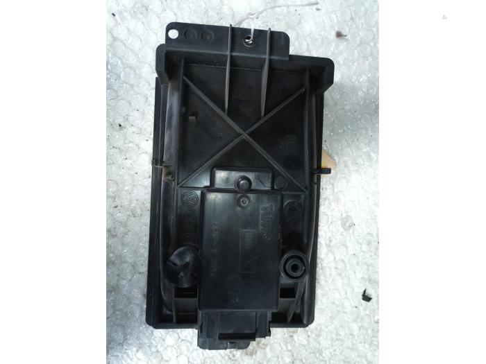 Kachel Weerstand van een Volkswagen Golf 1999