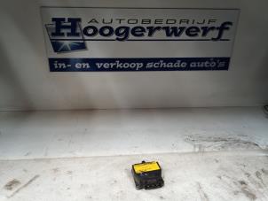 Gebruikte Vacuum Relais Volkswagen Golf V (1K1) 1.9 TDI Prijs € 20,00 Margeregeling aangeboden door Autobedrijf Hoogerwerf