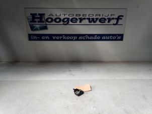 Gebruikte Stuurhoek sensor Citroen C4 Grand Picasso (UA) 1.6 HDiF 16V 110 Prijs € 40,00 Margeregeling aangeboden door Autobedrijf Hoogerwerf