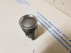 Gebruikte Start/Stop schakelaar div. Lexus IS (E2) 250 2.5 V6 24V Prijs € 30,00 Margeregeling aangeboden door Autobedrijf Hoogerwerf