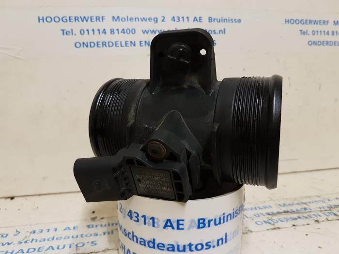Gebruikte Luchtmassameter Volkswagen Transporter/Caravelle T5 2.0 TDI DRF Prijs € 80,00 Margeregeling aangeboden door Autobedrijf Hoogerwerf