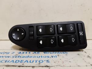 Gebruikte Ruit schakelaar elektrisch BMW 5-Serie Prijs € 30,00 Margeregeling aangeboden door Autobedrijf Hoogerwerf