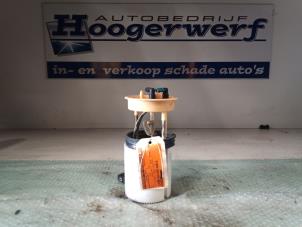 Gebruikte Brandstofpomp Elektrisch Volkswagen Polo V (6R) 1.6 TDI 16V 90 Prijs € 35,00 Margeregeling aangeboden door Autobedrijf Hoogerwerf