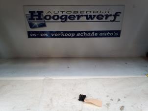 Gebruikte Stuurhuis Sensor Volkswagen Golf V (1K1) 1.6 FSI 16V Prijs € 30,00 Margeregeling aangeboden door Autobedrijf Hoogerwerf