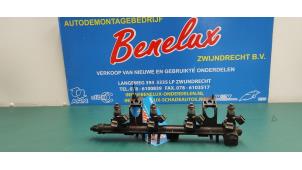 Gebruikte Galerij (Injectie) Renault Twingo II (CN) 1.2 16V Prijs op aanvraag aangeboden door Benelux Zwijndrecht B.V.