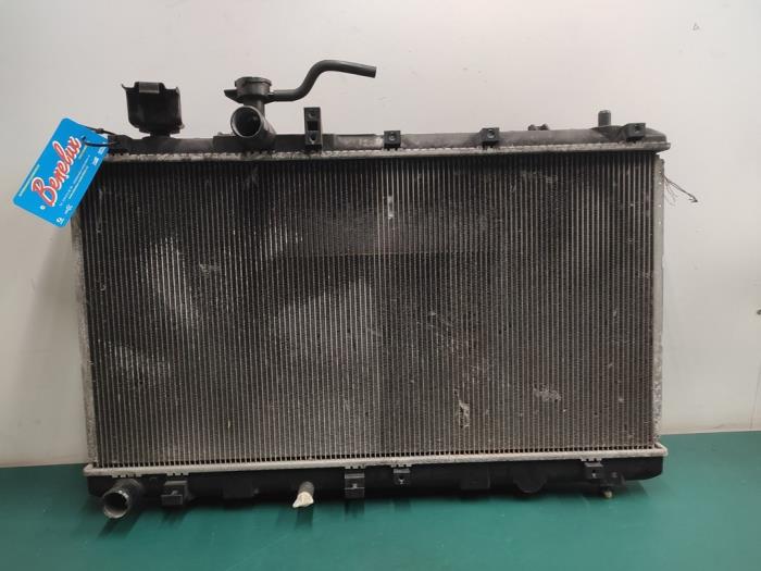 Gebruikte Radiateur Suzuki SX4 (EY/GY) 1.6 16V VVT 4x4 Prijs € 40,00 Margeregeling aangeboden door Benelux Zwijndrecht B.V.