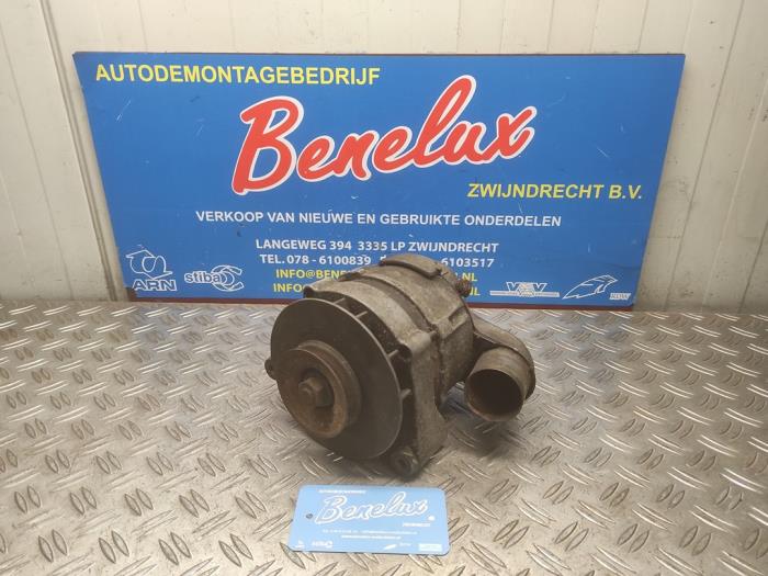 Gebruikte Dynamo Porsche 924 Prijs € 50,00 Margeregeling aangeboden door Benelux Zwijndrecht B.V.