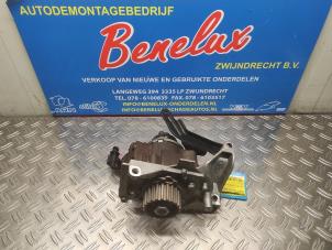 Gebruikte Dieselpomp Peugeot 308 SW (4E/H) 1.6 HDi 16V FAP Prijs op aanvraag aangeboden door Benelux Zwijndrecht B.V.