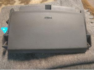 Gebruikte Knie airbag Hyundai Ioniq EV Prijs op aanvraag aangeboden door Benelux Zwijndrecht B.V.