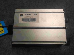 Gebruikte Radio versterker Chevrolet Camaro Convertible 6.2 V8 ZL1 Prijs op aanvraag aangeboden door Benelux Zwijndrecht B.V.