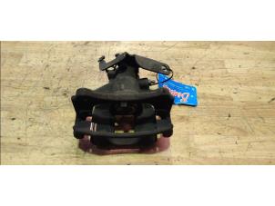 Gebruikte Remklauw (Tang) links-achter Ford Transit Custom 2.2 TDCi 16V Prijs op aanvraag aangeboden door Benelux Zwijndrecht B.V.