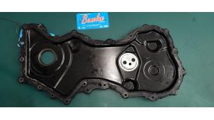 Gebruikte Distributiedeksel Opel Vivaro 2.0 CDTI Prijs op aanvraag aangeboden door Benelux Zwijndrecht B.V.