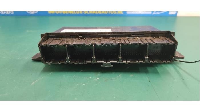 Computer Body Control van een Ford Focus 3 Wagon 1.6 Ti-VCT 16V 125 2011