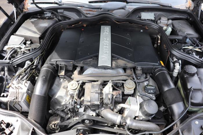 Gebruikte Motor Mercedes E Combi (S211) 5.0 E-500 V8 24V Prijs € 2.500,00 Margeregeling aangeboden door Benelux Zwijndrecht B.V.
