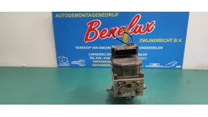 Gebruikte ABS Pomp Subaru Forester (SF) 2.0 16V X Prijs op aanvraag aangeboden door Benelux Zwijndrecht B.V.