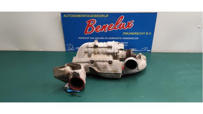 Compressor van een Mercedes-Benz C (W203) 2.0 C-200K 16V 2001