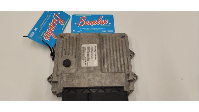 Computer Motormanagement van een Fiat Fiorino (225) 1.3 JTD 16V Multijet 2008