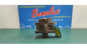 Gebruikte Dynamo Citroen Berlingo 1.6 Hdi 16V 90 Prijs op aanvraag aangeboden door Benelux Zwijndrecht B.V.