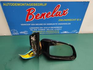 Gebruikte Buitenspiegel rechts Volkswagen Polo IV (9N1/2/3) 1.4 16V 75 Prijs op aanvraag aangeboden door Benelux Zwijndrecht B.V.