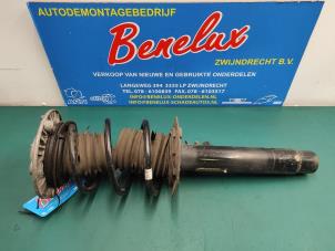 Gebruikte Schokdemperpoot links-voor BMW 1 serie (F20) 120i 1.6 16V Prijs op aanvraag aangeboden door Benelux Zwijndrecht B.V.