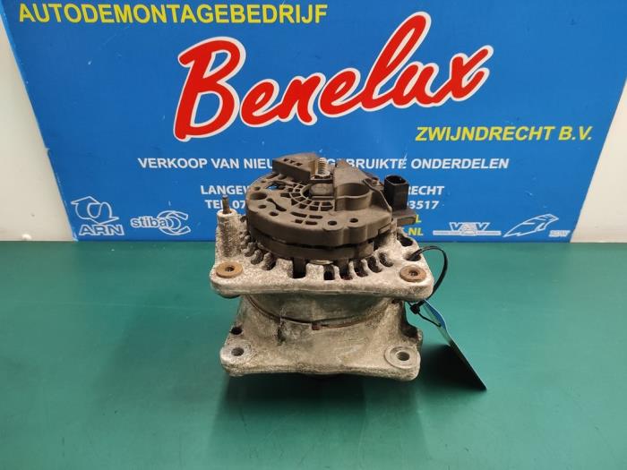 Gebruikte Dynamo Volkswagen Transporter T5 1.9 TDi Prijs op aanvraag aangeboden door Benelux Zwijndrecht B.V.