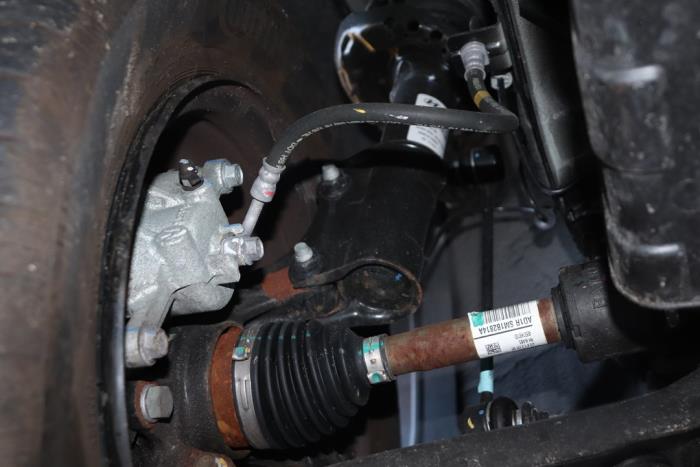 Gebruikte Steekas rechts-voor Hyundai i10 1.0 12V Prijs op aanvraag aangeboden door Benelux Zwijndrecht B.V.