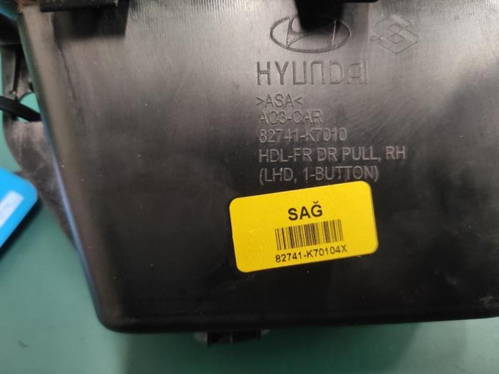 Schakelaar Elektrisch Raam van een Hyundai i10 1.0 12V 2020