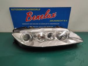 Gebruikte Koplamp rechts Mazda 6 Sport (GG14) 2.0i 16V Prijs op aanvraag aangeboden door Benelux Zwijndrecht B.V.