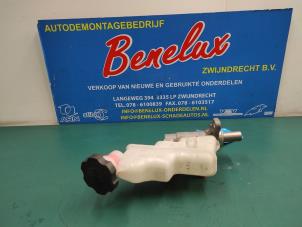 Gebruikte Hoofdremcilinder Hyundai i20 (GBB) 1.0 T-GDI 100 12V Prijs op aanvraag aangeboden door Benelux Zwijndrecht B.V.