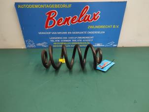 Gebruikte Veerschroef achter Opel Ampera-e Ampera-e Prijs op aanvraag aangeboden door Benelux Zwijndrecht B.V.