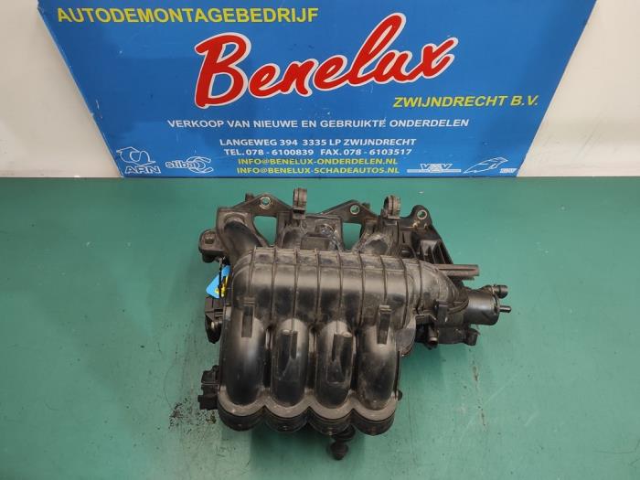 Gebruikte Spruitstuk Inlaat Fiat Grande Punto (199) 1.4 16V Prijs op aanvraag aangeboden door Benelux Zwijndrecht B.V.