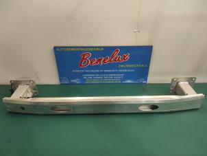 Gebruikte Bumperframe achter Citroen Jumpy 2.0 Blue HDI 180 Prijs op aanvraag aangeboden door Benelux Zwijndrecht B.V.