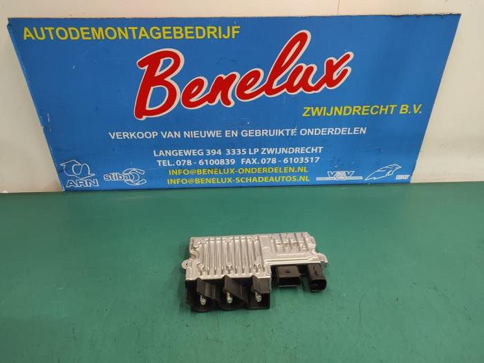 Gebruikte Start/Stop computer Citroen Jumpy 2.0 Blue HDI 180 Prijs op aanvraag aangeboden door Benelux Zwijndrecht B.V.