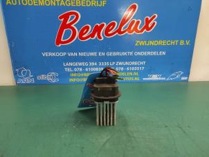 Gebruikte Kachel Weerstand Mercedes Sprinter 3,5t (906.73) 316 CDI 16V Prijs op aanvraag aangeboden door Benelux Zwijndrecht B.V.