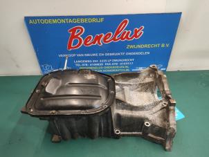 Gebruikte Carterpan Toyota Yaris III (P13) 1.5 16V Hybrid Prijs op aanvraag aangeboden door Benelux Zwijndrecht B.V.