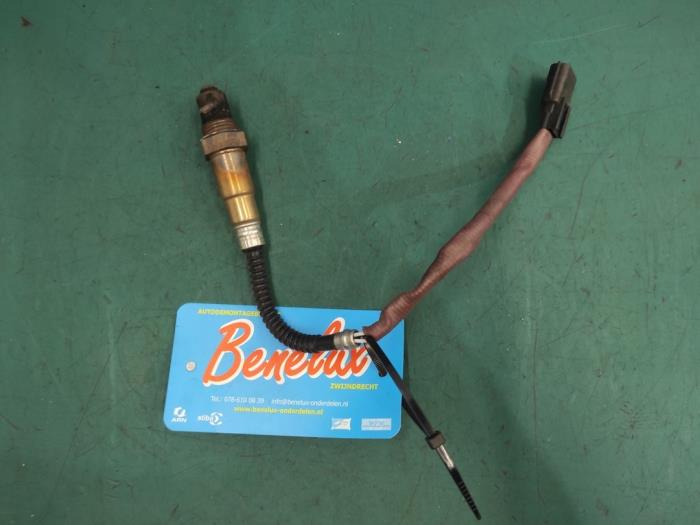 Gebruikte Lambda Sonde Renault Grand Scénic III (JZ) 1.2 16V TCe 115 Prijs op aanvraag aangeboden door Benelux Zwijndrecht B.V.
