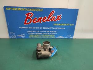 Gebruikte Gasklephuis Fiat Bravo (198A) 1.4 16V Prijs op aanvraag aangeboden door Benelux Zwijndrecht B.V.