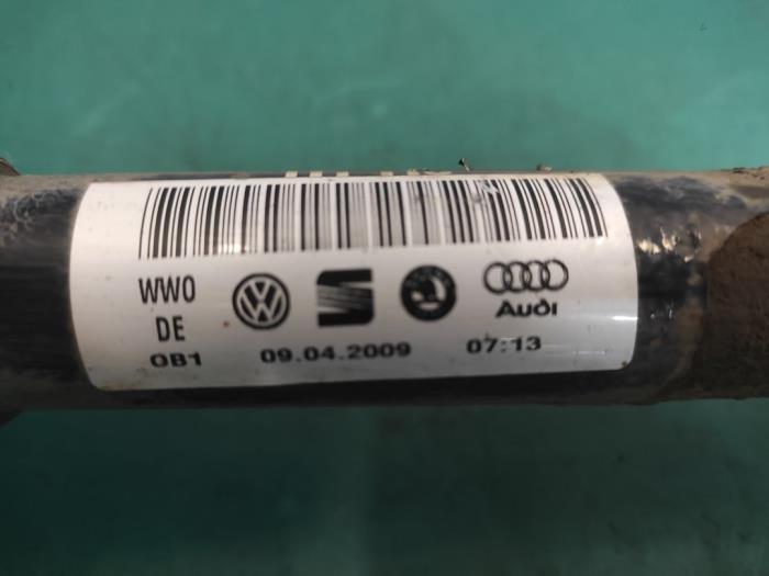 Aandrijfas links-voor van een Volkswagen Golf VI (5K1) 1.4 TSI 160 16V 2009