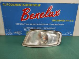 Gebruikte Pinker links Honda Accord (CE7/8/9; CF1) 2.2i VTEC 16V Prijs op aanvraag aangeboden door Benelux Zwijndrecht B.V.