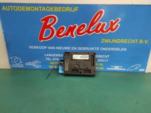 Gebruikte Module Bodycontrol Renault Clio IV Estate/Grandtour (7R) 0.9 Energy TCE 12V Prijs op aanvraag aangeboden door Benelux Zwijndrecht B.V.