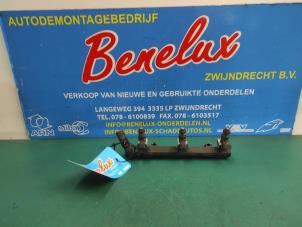 Gebruikte Injector brug Volkswagen Up! (121) 1.0 12V 60 Prijs op aanvraag aangeboden door Benelux Zwijndrecht B.V.
