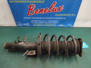 Gebruikte Schokdempervork links-voor Ford Focus 3 1.5 TDCi Prijs op aanvraag aangeboden door Benelux Zwijndrecht B.V.