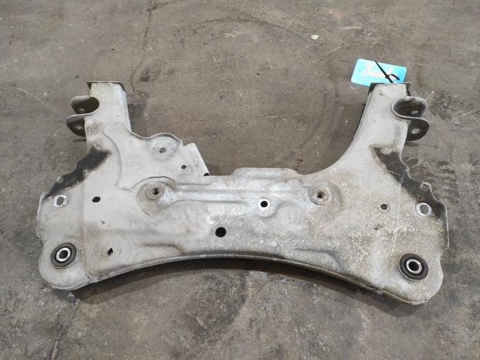Gebruikte Subframe Renault Kangoo/Grand Kangoo (KW) 1.2 16V TCE Prijs op aanvraag aangeboden door Benelux Zwijndrecht B.V.
