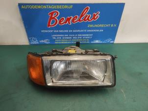 Gebruikte Koplamp rechts Audi 80 (B3) 1.8 i Prijs op aanvraag aangeboden door Benelux Zwijndrecht B.V.