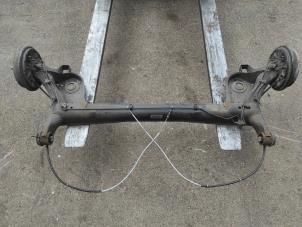 Gebruikte Achteras voorwielaandrijving Volkswagen Up! (121) 1.0 12V 60 Prijs op aanvraag aangeboden door Benelux Zwijndrecht B.V.