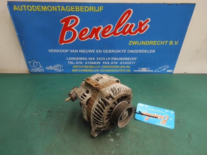 Gebruikte Dynamo Mitsubishi Grandis (NA) 2.4 16V MIVEC Prijs op aanvraag aangeboden door Benelux Zwijndrecht B.V.